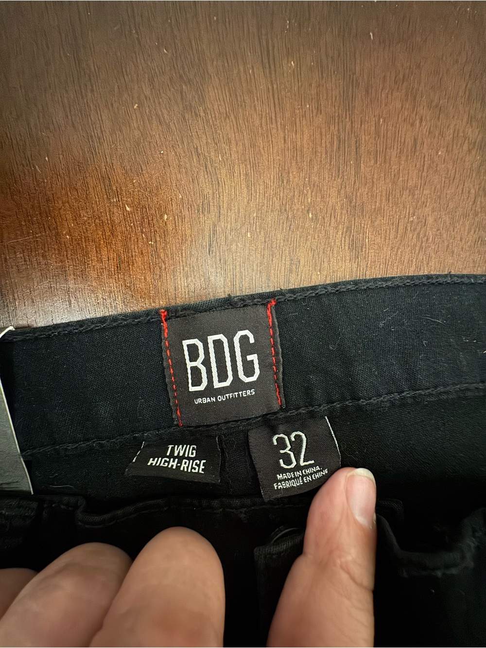 BDG Skinny Twig High-Rise Jeans - Black